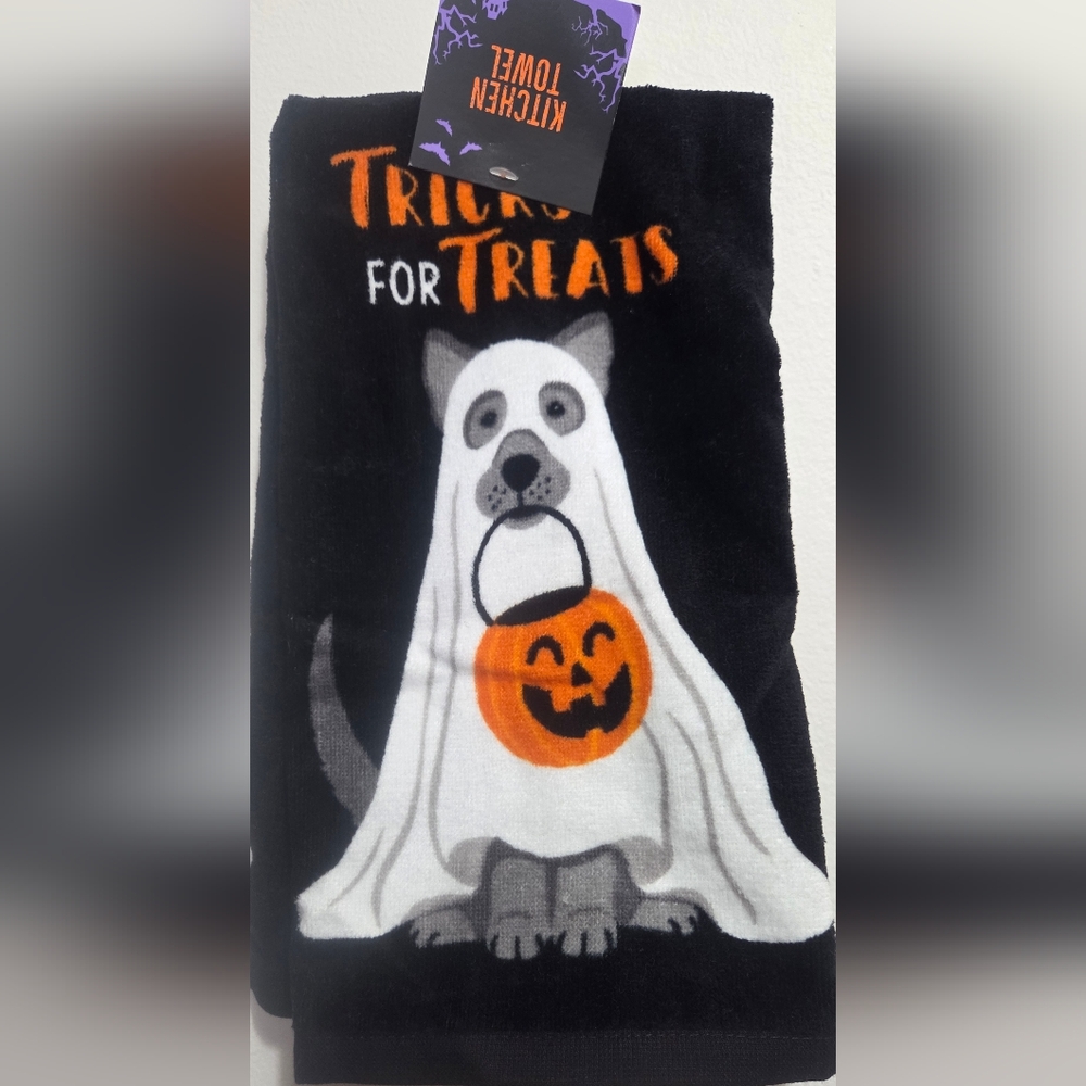 Halloween Ghost Dog Trick Or Treat  Kitchen Towel